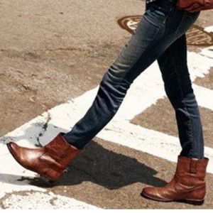 Frye short boots